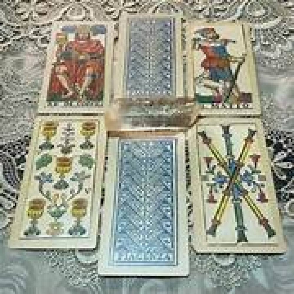 Lettura tarocchi per serenità e fortuna a Como