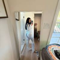 Voglio incontrare solo uomini rispettosi, educati e cortesi e ti riceverò in un ambiente discreto. 