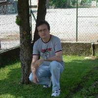(Fino la tarda notte) NOVITA' UN ESCORT GAY ITALIANO PER GAY E UOMINI BISEX.. SENZA LIMITE.. CI DIVERTIAMO.. RICEVO A CREMA.. 