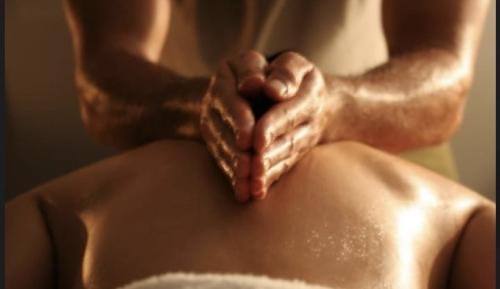 SACILE - MILF - SOLO X POCHI GIORNI LA TUA MASSAGGIATRICE SPERIMENTAL MASTER CLASS SOLO POCCHI -SERVIZIO DOCCIA - GIORNI ANCHE X QUELLI CHE MI CONOSCO