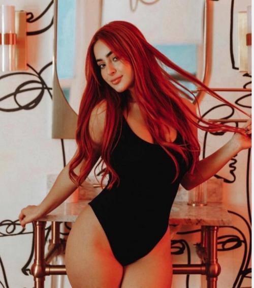 SACILE-ERIKA-APPENA ARRIVATA HO UN BEL VISO SUPER BAMBOLA ALTAMENTE SEXY ED EROTICA-CORPO ECCITATO E VULCANICO