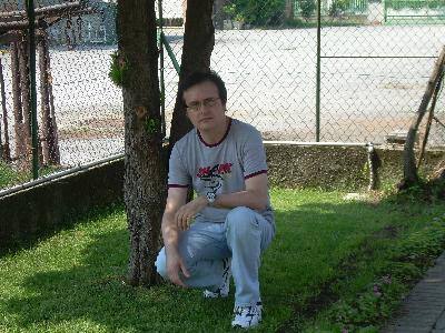 (Fino la tarda notte) NOVITA' UN ESCORT GAY ITALIANO PER GAY E UOMINI BISEX.. SENZA LIMITE.. CI DIVERTIAMO.. RICEVO A CREMA..