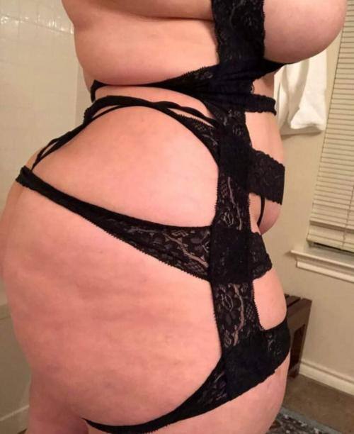CONEGLIANO NICOLE LA MILF COLOMBIANA COCCOLONA VERA PORCELLINA