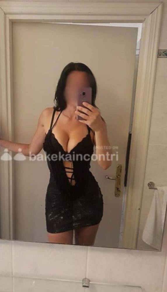 cecina centro -new new new❤️ laura❤️bambolina ti sfido a scoprire ogni lato di me e godere della mia bellissima presenza a 360 gradi, fino a scoppiare