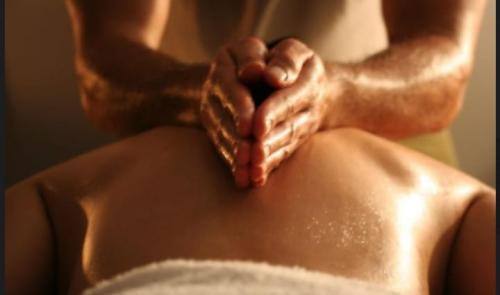 PORDENONE-- MILF - SOLO X POCHI GIORNI LA TUA MASSAGGIATRICE SPERIMENTAL MASTER CLASS SOLO POCCHI -SERVIZIO DOCCIA - GIORNI ANCHE X QUELLI CHE MI