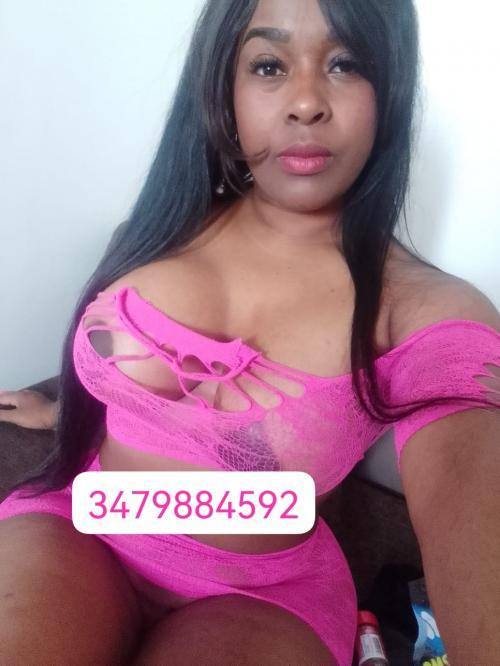 FOGGIA CENTRO— APPENA ARRIVATA ——...BELLISSIMA BOMBA SEXY COLOMBIANA—-FOTO REALI —- COMPLETISSIMA