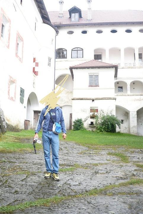 cerco coppia o singola per prestare alle mie condizioni il mio monolocale