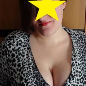 RAGAZZA SEXY ITALIANA 25 ANNI SOLO IN VIDEO CHAT WHATSAPP