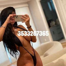faenza-laura💋appena arrivata – regina delle regine a pompe e scopate💋un bellissimo corpo 💦 labbra accoglienti e golose👅super bomba sexy !!!