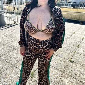 Miss tettona italiana
