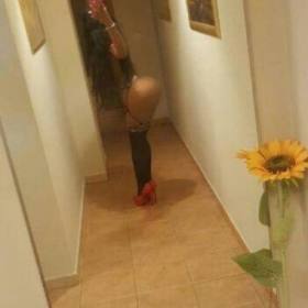 EMPOLI–YANET !! STRABELLISSIMA BOMBA SEXI, UN VERO SPETTACOLO MOLTO DOLCE E COMPLETA,DELIZIOSA POMPINO NATURALE