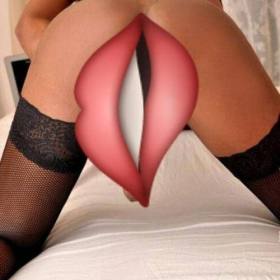 COLICO – CARLA- , UNA TRANS FANTASTICA DELLA CAVALLONA ATTIVA E PASSIVA , È PRONTA A OFFRIRTI UN’ESPERIENZA INDIMENTICABILE! CON UN LATTE PIENO