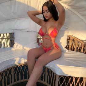 KAREN DELIZIOSA MILF CALDA🔥 RAFFINATA AMANTE DEL PIACERE👠 INTENSO TUTTA DA GUSTARE 🍒
