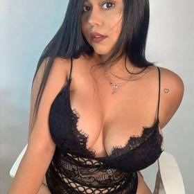 Kimberly una fiamma di piacere bagnata di desiderio