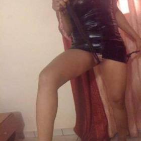 GOLOSINE–PRIMISSIMA VOLTA CIAO A TUTTI SONO SABRINA LA DOTTORESA DEI POMPINI